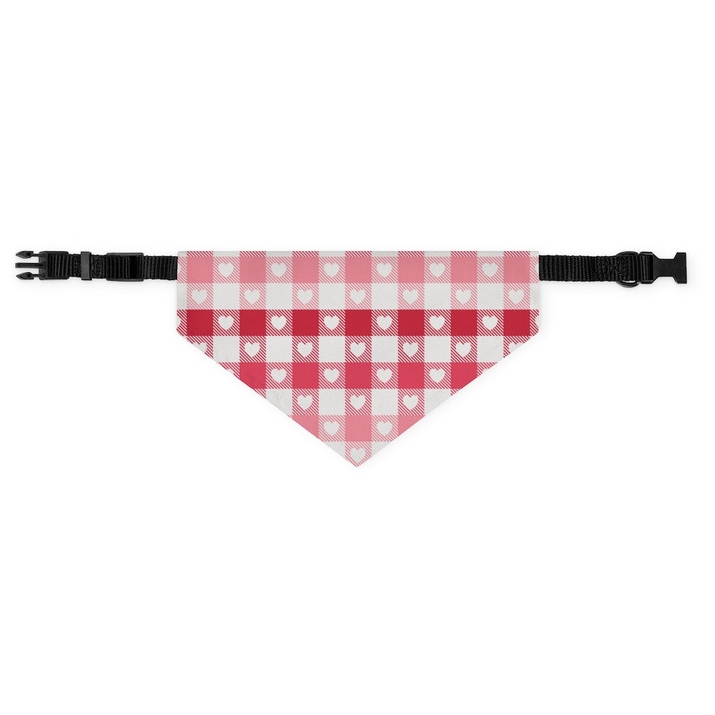 Heart Buffalo Plaid Ombre Dog Bandana / Red Pink