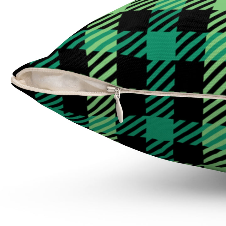 St. Patrick’s Day pillow cover with plaid patterns and Irish-themed graphics, available in 14x14, 16x16, 18x18, and 20x20 inches, perfect for seasonal home decor. Zipper closure.
