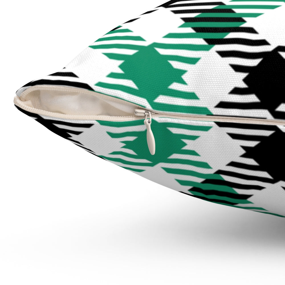 St. Patrick’s Day pillow cover with plaid patterns and Irish-themed graphics, available in 14x14, 16x16, 18x18, and 20x20 inches, perfect for seasonal home decor. Zipper closure.