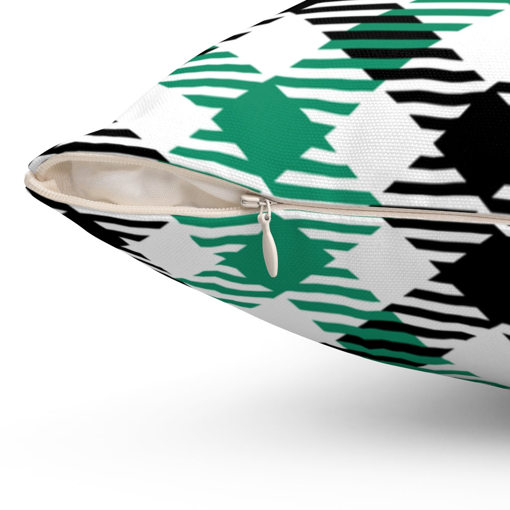 St. Patrick’s Day pillow cover with plaid patterns and Irish-themed graphics, available in 14x14, 16x16, 18x18, and 20x20 inches, perfect for seasonal home decor. Zipper closure.